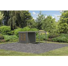 Abri de jardin avec annexe dans le jardin sur sol en pierre