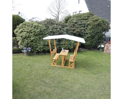 Ensemble de sièges pour enfants en bois avec toit dans le jardin