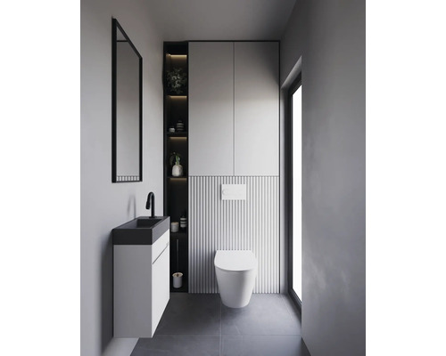 Modernes Badezimmer mit Waschbecken, Spiegel, Toilette und Stauraum