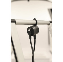 Connecteur avec câble fixé sur une barre en aluminium