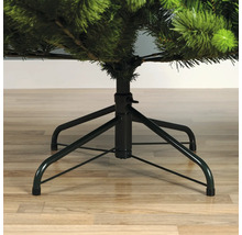 Gros plan du pied d'un arbre de Noël artificiel