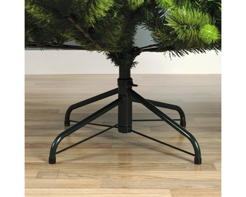 Gros plan du pied d'un arbre de Noël artificiel
