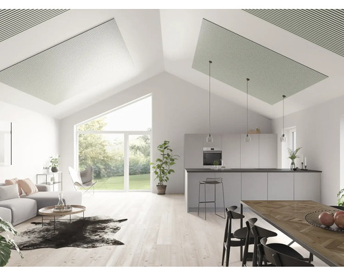 Salon lumineux avec panneaux acoustiques au plafond, coin cuisine et grande façade vitrée