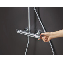 Hand bedient Thermostat einer Duscharmatur