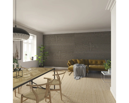 Salon avec table à manger, chaises, canapé et panneaux muraux