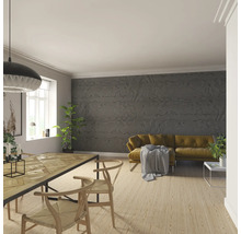 Salon avec table à manger, chaises, canapé et panneaux muraux