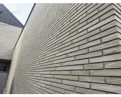 Fassade mit Mauerwerk aus Ziegelsteinen