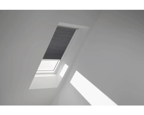 Dachfenster mit Verdunkelungsrollo