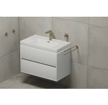 Meuble-lavabo avec armoire, robinetterie et porte-serviettes dans la salle de bain