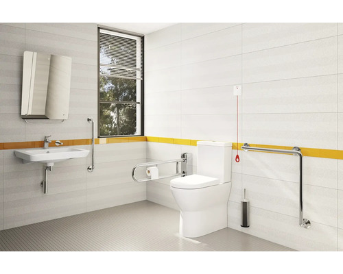 Barrierefreies Badezimmer mit Toilette, Waschbecken und Haltegriffen für Menschen mit eingeschränkter Mobilität