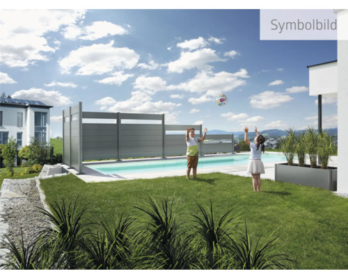 Jardin avec piscine et écran d''intimité