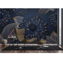 Salon avec papier peint photo floral, fauteuil et tapis