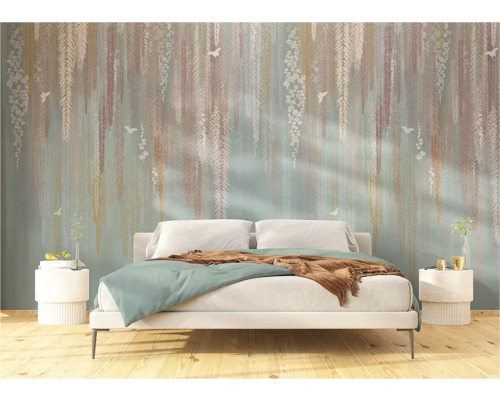 Chambre avec papier peint photo à motifs végétaux derrière un lit.