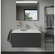 Meuble-lavabo avec miroir, robinet et porte-serviettes pour une conception de salle de bains moderne