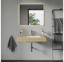 Salle de bain avec lavabo, miroir lumineux et porte-serviettes