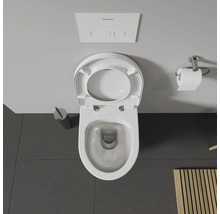 Vue de dessus de toilettes avec couvercle ouvert, chasse d'eau et porte-papier toilette