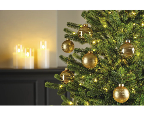 Weihnachtsbaumkugeln Glas Ø 6 cm gold 6 Stück Geschmückter Weihnachtsbaum mit goldenen Kugeln und Lichtern
