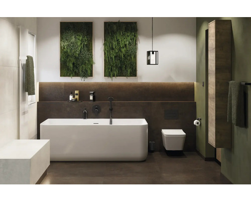 Salle de bains avec baignoire, toilettes, lavabo et décoration murale avec des plantes