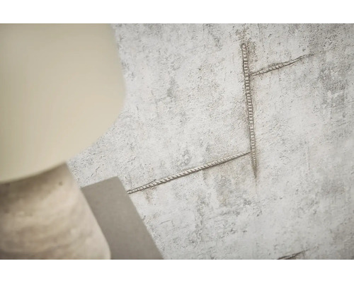 Dekoratives Wandpaneel mit Betonoptik und linearem Relief
