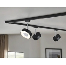 Système de rails noir avec trois spots LED ronds au plafond