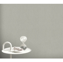 Gros plan d'un papier peint textile sur un mur