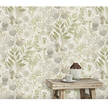 Papier peint à motif de feuilles dans un intérieur