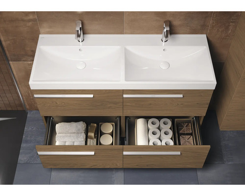 Meuble sous-lavabo double avec deux tiroirs ouverts dans la salle de bains
