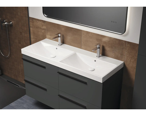 Double vasque avec meuble sous-vasque et deux tiroirs dans la salle de bain