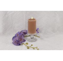 Bougie pilier décorative sur support en verre avec orchidées
