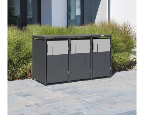 Drei Mülltonnenboxen aus Metall im Aussenbereich