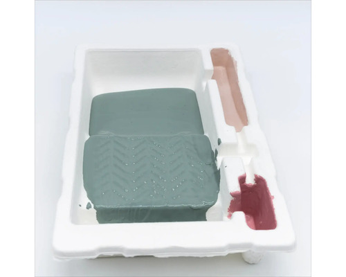 Farbe in einer Farbwanne