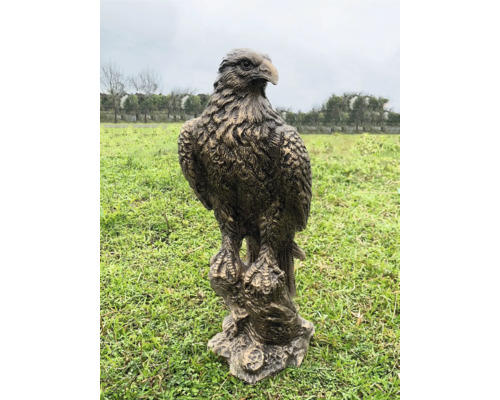 Figurine d'aigle pour le jardin