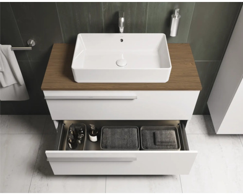 Salle de bain avec lavabo, meuble sous-vasque avec tiroir coulissant et plateau en bois