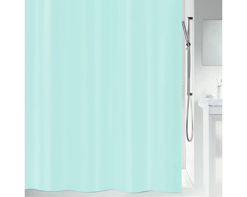 Badezimmer mit Duschvorhang