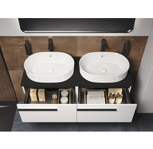 Doppelwaschtisch mit Unterschrank und zwei Waschbecken