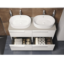 Waschtisch mit zwei Waschbecken und Schubladen zur Badezimmeraufbewahrung