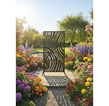 Scène de jardin décorative avec un écran noir à motif circulaire au milieu de fleurs colorées.