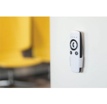 Télécommande avec support mural