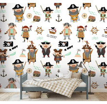 Chambre d'enfant avec papier peint pirate et lit d'enfant