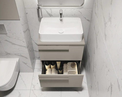 Salle de bains moderne avec meuble sous-lavabo et tiroir ouvert