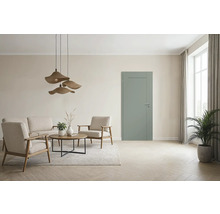 Salon avec canapé, fauteuils, table et porte intérieure