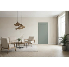 Salon avec canapé, fauteuils, table basse, suspensions et porte intérieure