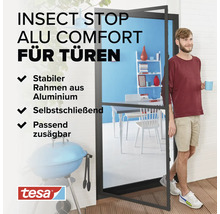 Moustiquaire de porte avec cadre en aluminium dans un environnement de vie