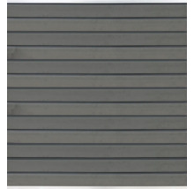 Façade en bois grise avec planches horizontales