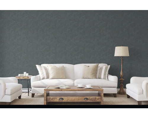 Salon avec canapé, fauteuil et table basse