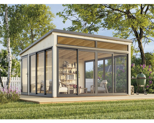 Gartenhaus mit Schiebetüren und Holzboden im Garten