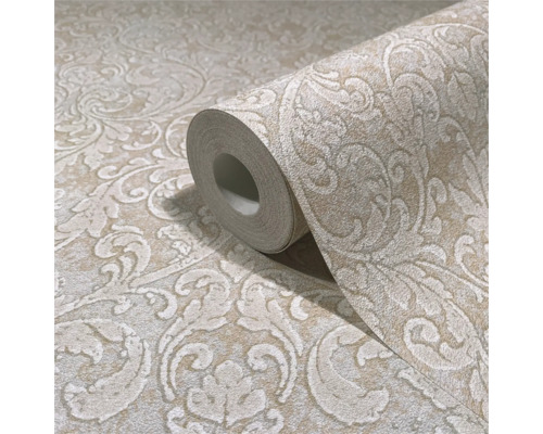 Rouleau de papier peint avec motif d'ornements
