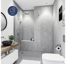 Modernes Badezimmer mit Dusche, Waschtisch und Toilette