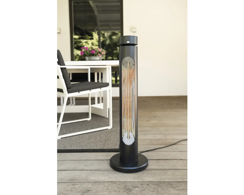 Radiateur de terrasse autoportant pour l'extérieur sur une terrasse