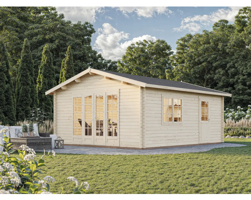 Holzgartenhaus mit Doppeltür und Fenster im Garten